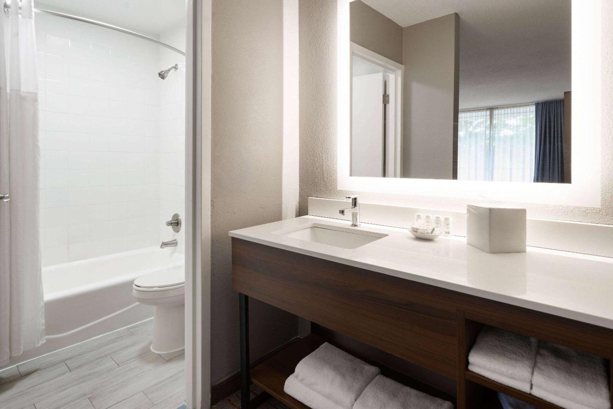 Hawthorn Extended Stay By Wyndham Columbia-Ft Jackson Luaran gambar